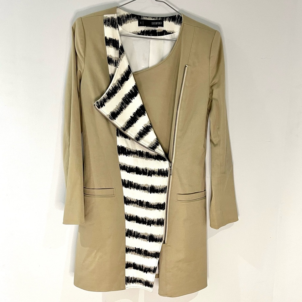 Caitlin Power Jacket / overcoat / blazer